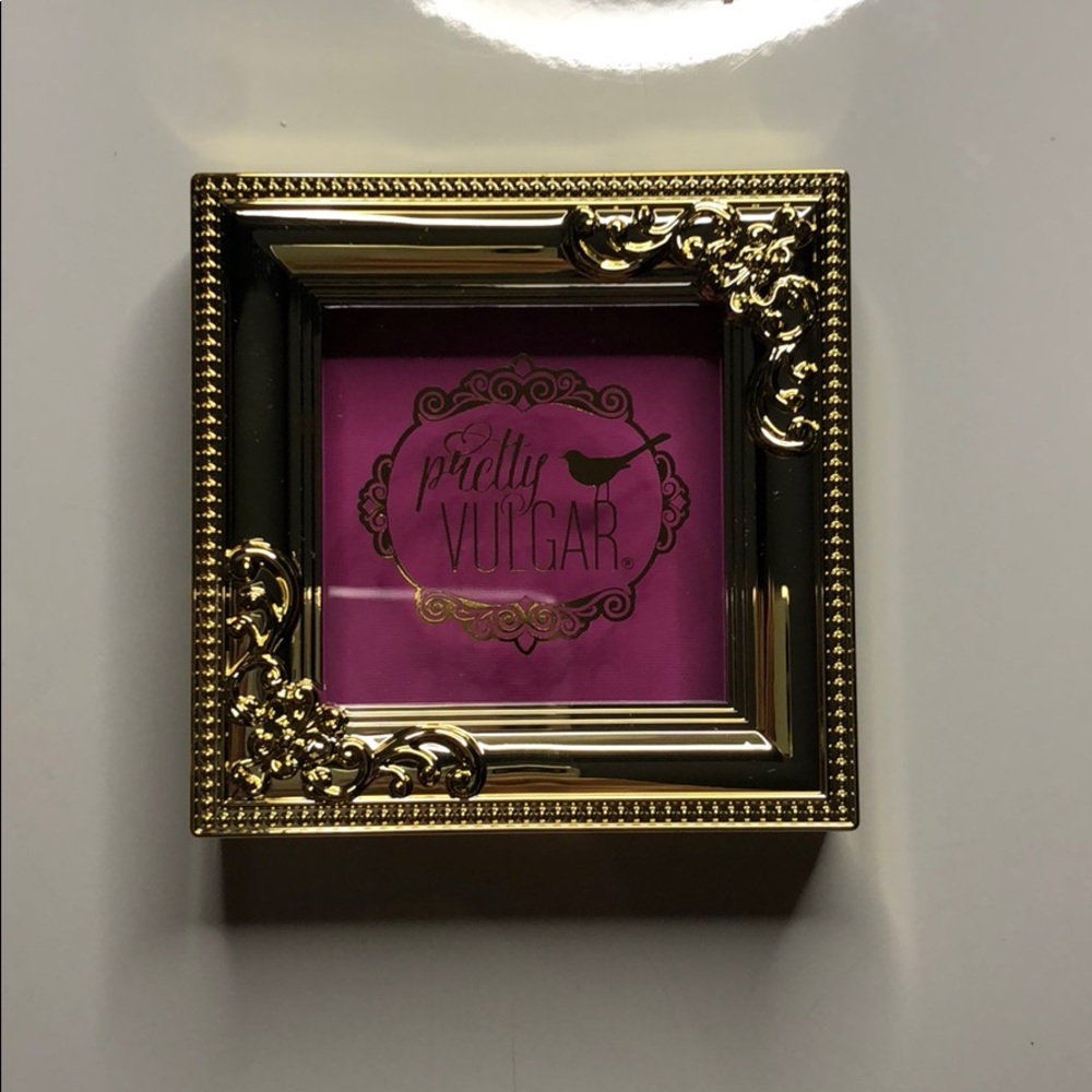 Pretty Vulgar Blush